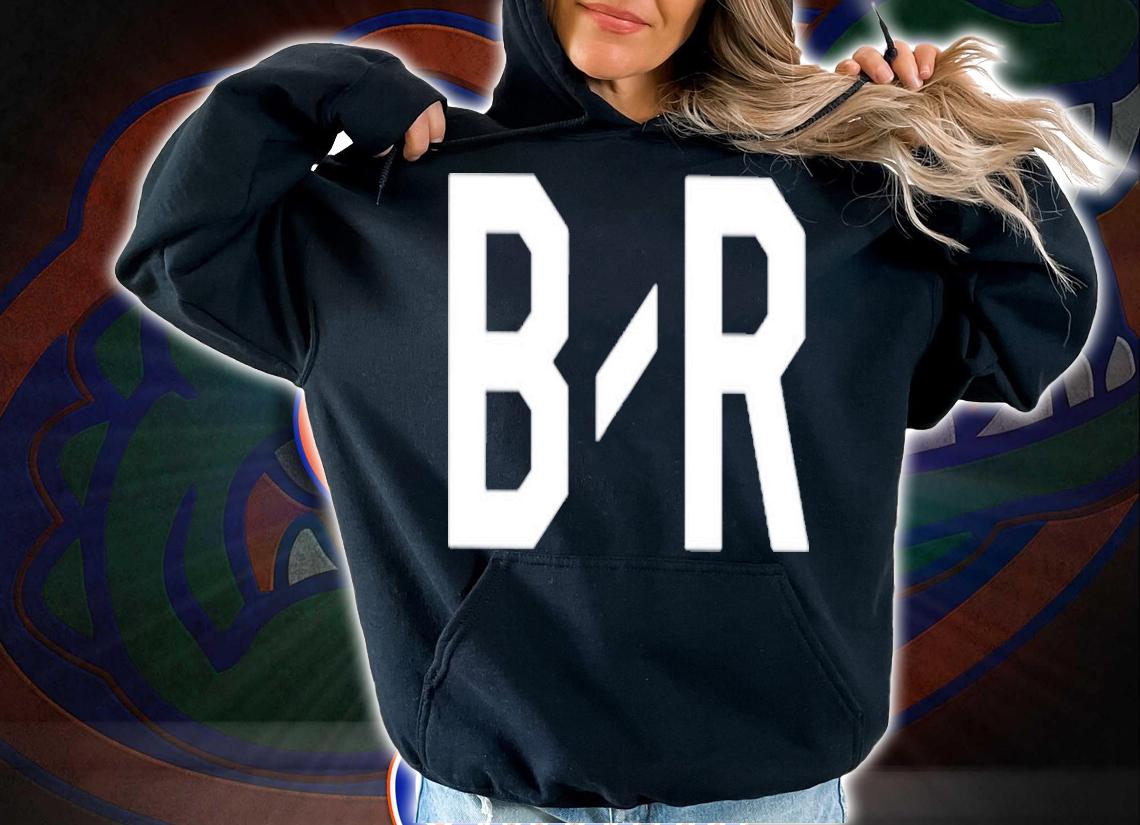 Molly Morrison Wearing Bleacher Report Shirt t-shirt hoodie