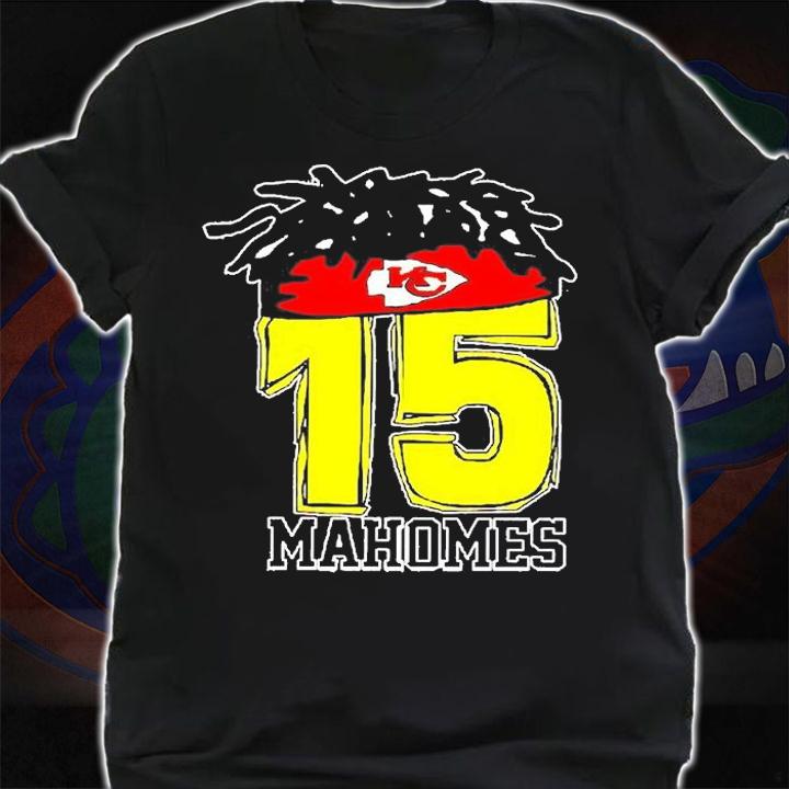 Patrick Mahomes Kansas City Chiefs Signature NFL Football T-Shirt t-shirt shirt