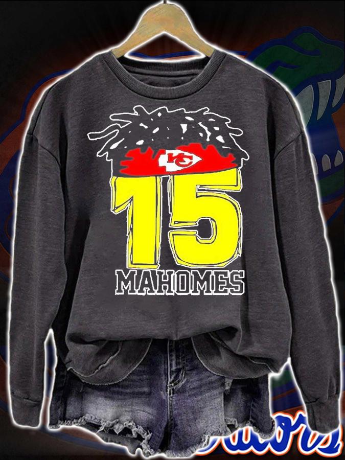 Patrick Mahomes Kansas City Chiefs Signature NFL Football T-Shirt t-shirt sweatshirt