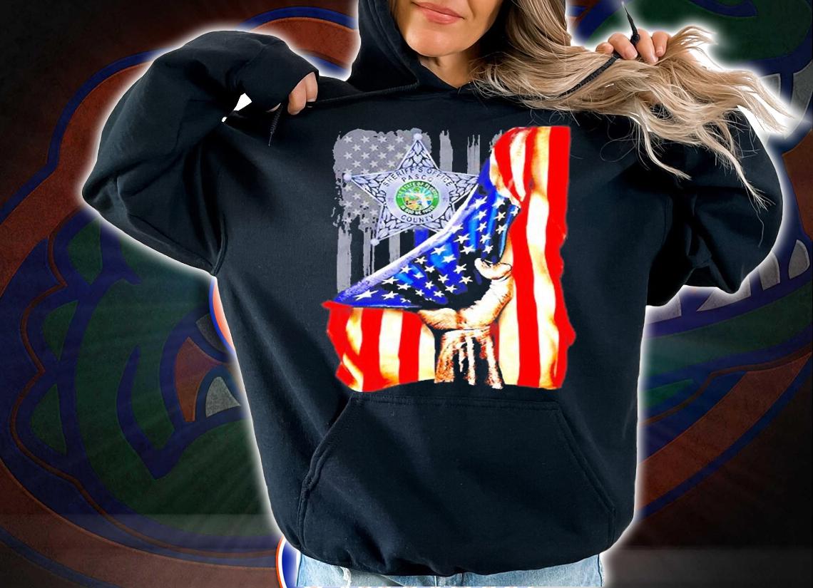 Pasco County Sheriff Badge With American Flag T-Shirt t-shirt