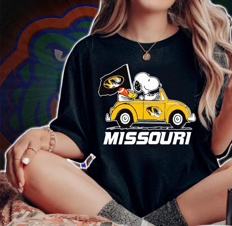 Snoopy And Woodstock Driving Car Missouri Tigers Flag t-shirt